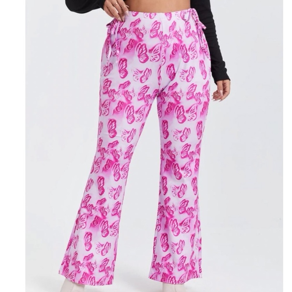 SHEIN Butterfly Flare Pants